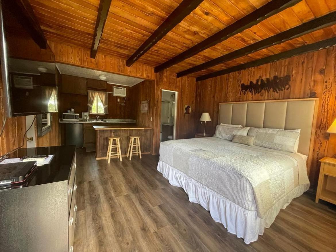 Riverfront Lodging Shady Cove Kültér fotó